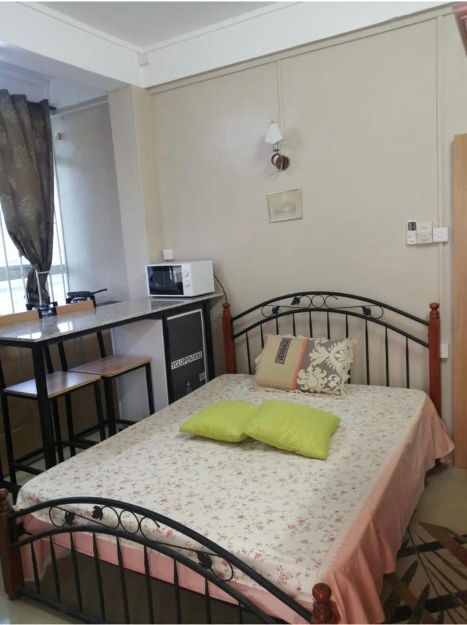 Champs De Mars Apartment Порт-Луи Экстерьер фото